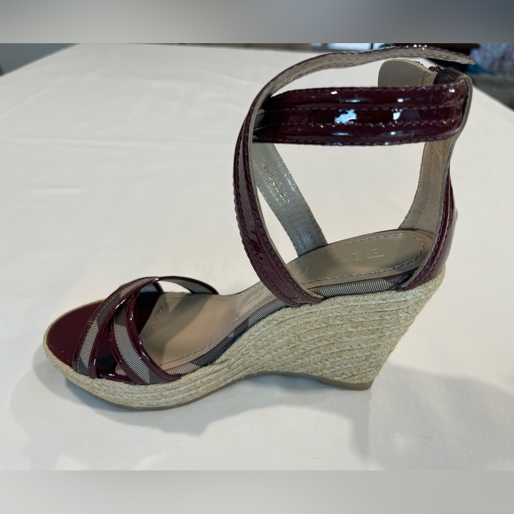 Burberry | Nova Check Espadrilles | 37 | Burgundy - Picture 6 of 11